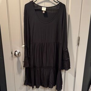 Knox Rose Black Tiered Dress with Lace Bell Sleeves